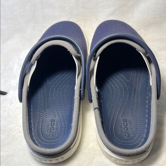 CROCS Citilane Canvas Clog -Dark Blue Canvas Slip-Ons -Size 6 - NWOT - Picture 4 of 7